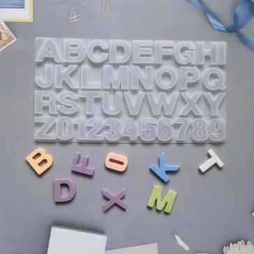 Formă din silicon pentru turnare - litere și cifre